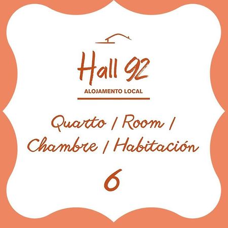 Hall 92 Quartos Com Wc Em Moradia Com Piscina A-Das-Lebres Loures Bagian luar foto